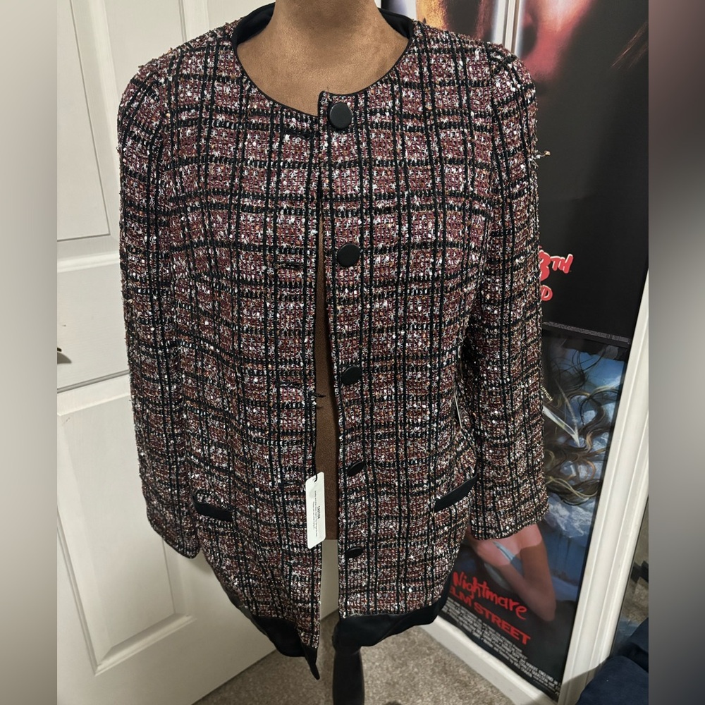 Women's Tweed Jacket - Black and maroon